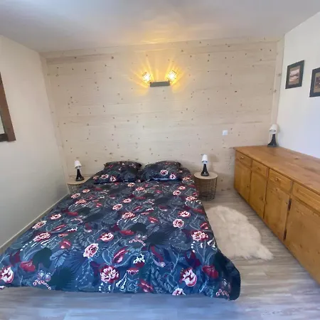 Apartment Praloup 1600 T3 Sur Piste 4p *